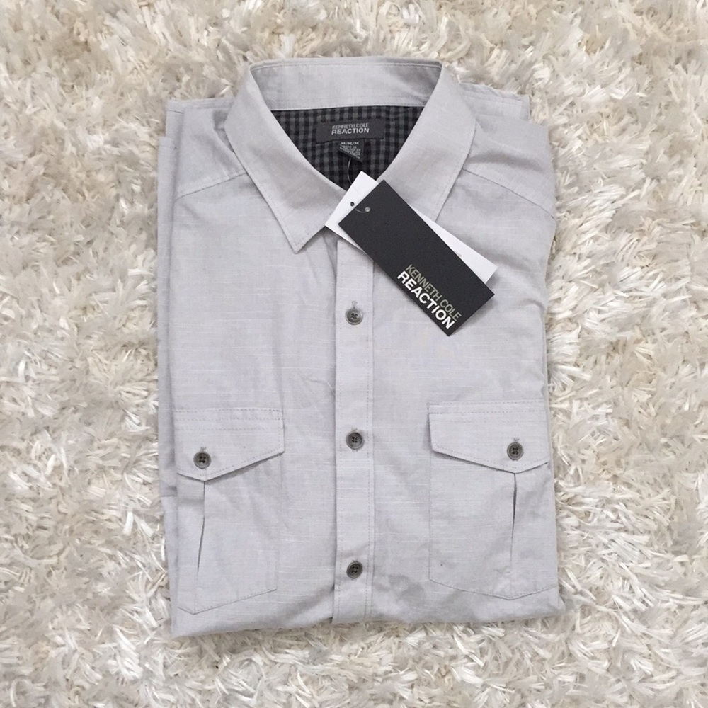 NWT Kennth Cole Reaction Button Down Shirt Medium